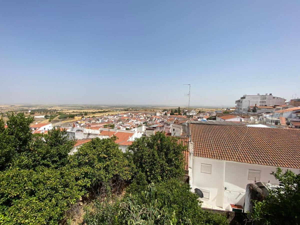 Largo D Vizinha Bia Villa Elvas Bagian luar foto