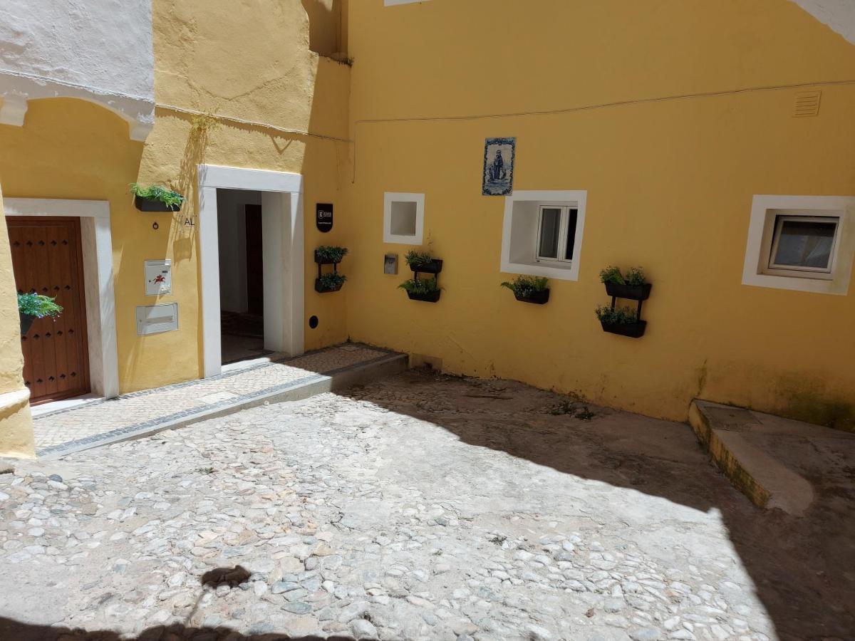 Largo D Vizinha Bia Villa Elvas Bagian luar foto